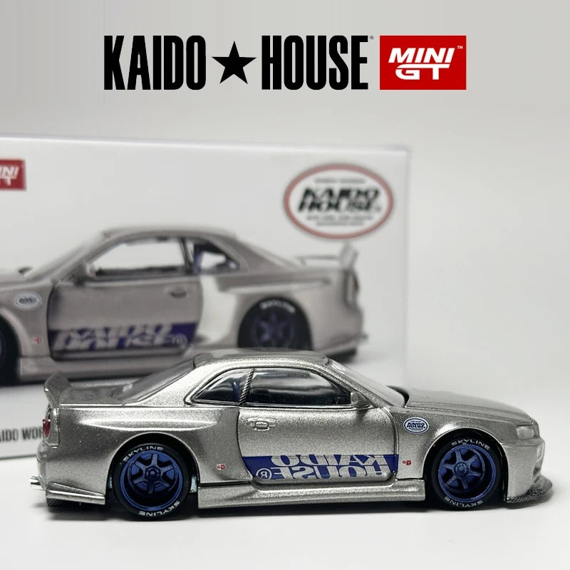 Kaido House x Mini GT Nissan Skyline GT-R R34 | Shinjuku V1 Kaido Works | 1:64 Diecast Model Car