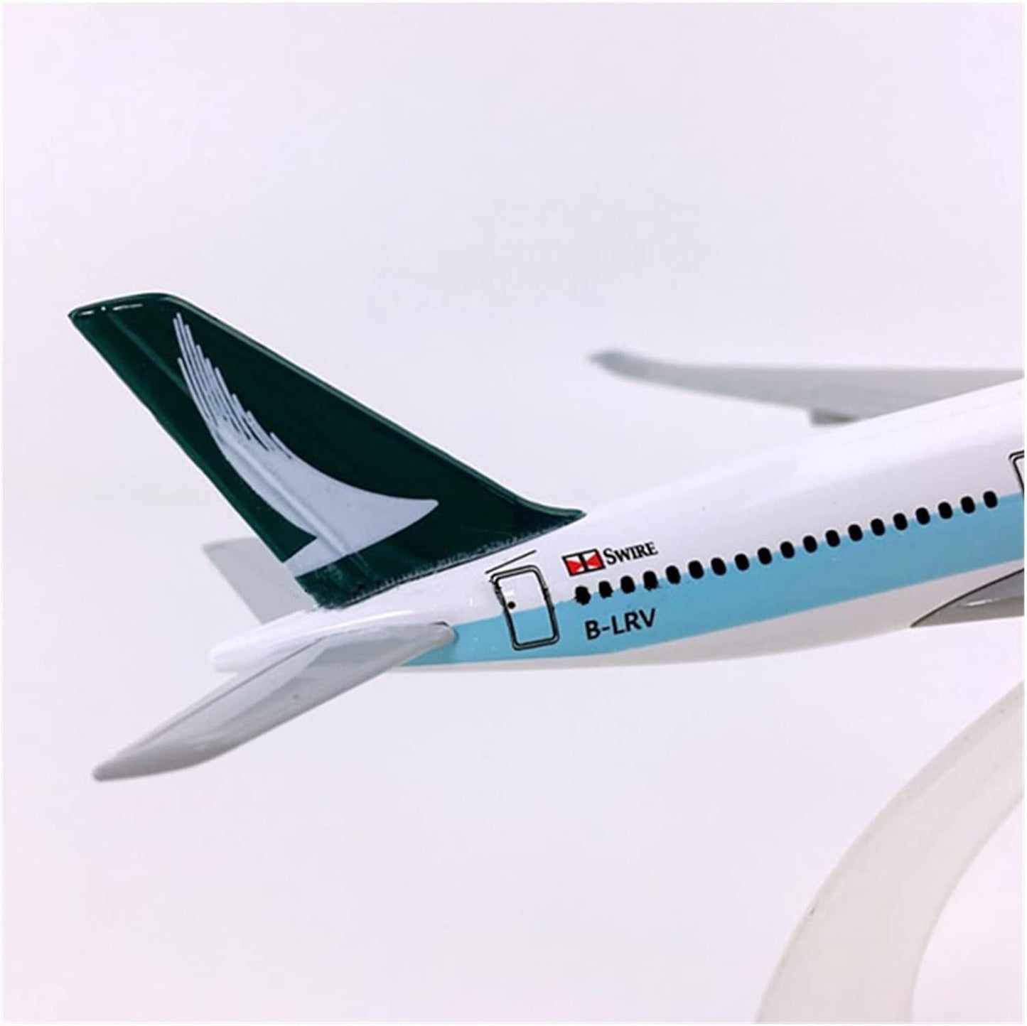 Cathay Pacific Airlines A320 1:400 Scale Diecast Metal Model – 16cm Premium Collectible Airplane ✈️