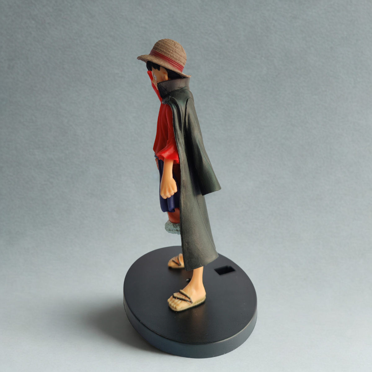 Luffy Standing With Hat Action Figure | One Piece