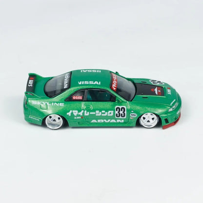 Kaido House x Mini GT Nissan Skyline GT-R R33 | 1:64 Scale Imaii Racing V1 Diecast Model